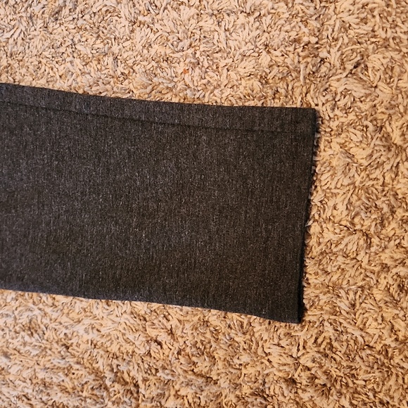 Liz Claiborne Weekend Pants - Picture 2 of 6